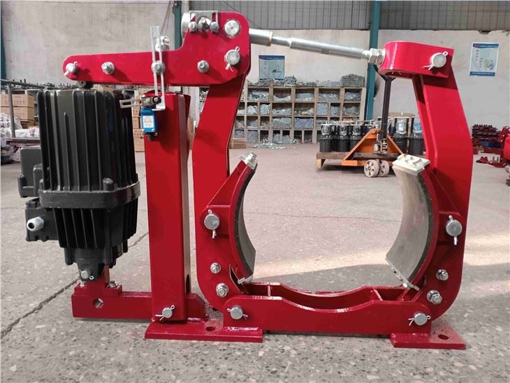 Frein hydraulique électrique pour pont roulant